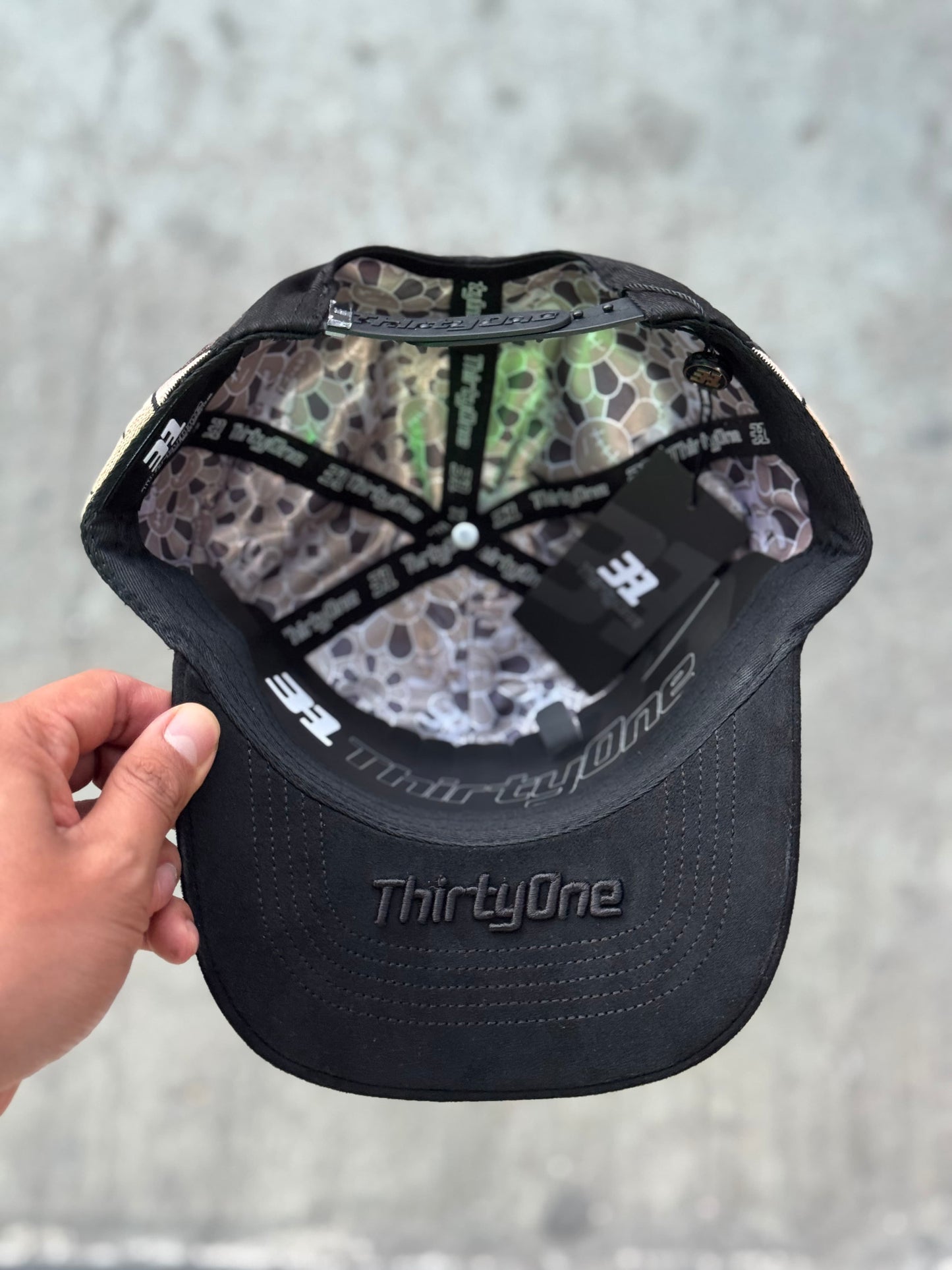 GORRA 31 HATS "MURAKAMI” BLACK