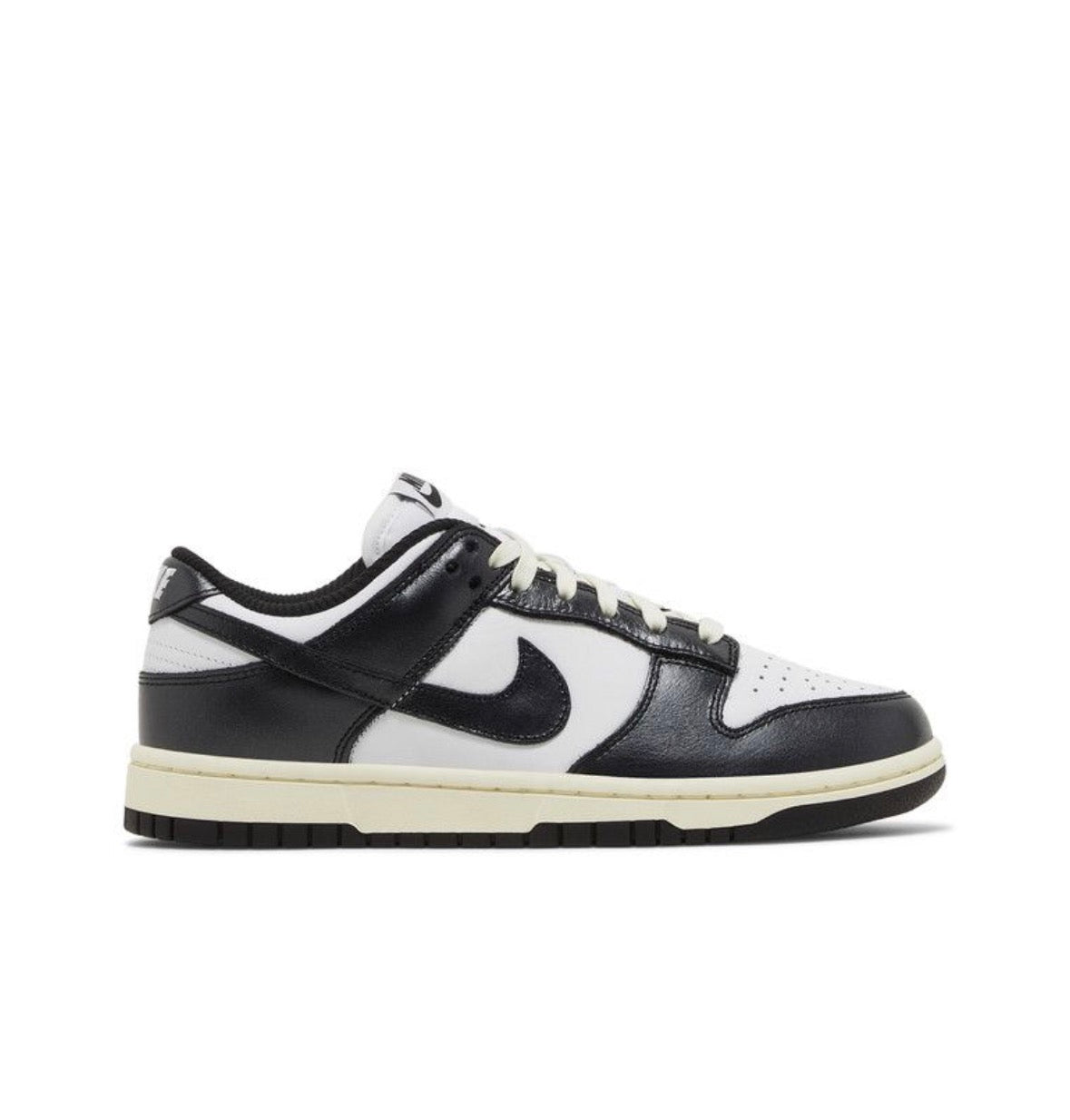 Nike Wmns Dunk Low Vintage Panda