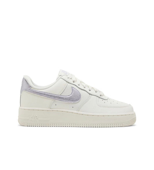 Nike Wmns Air Force 1 Low Sail Oxygen Purple