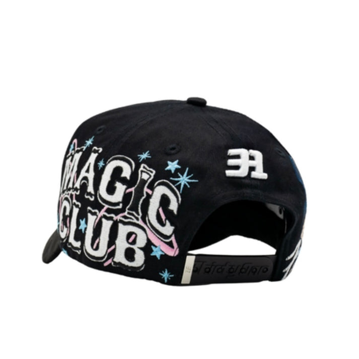 31 Hats LA El Mago